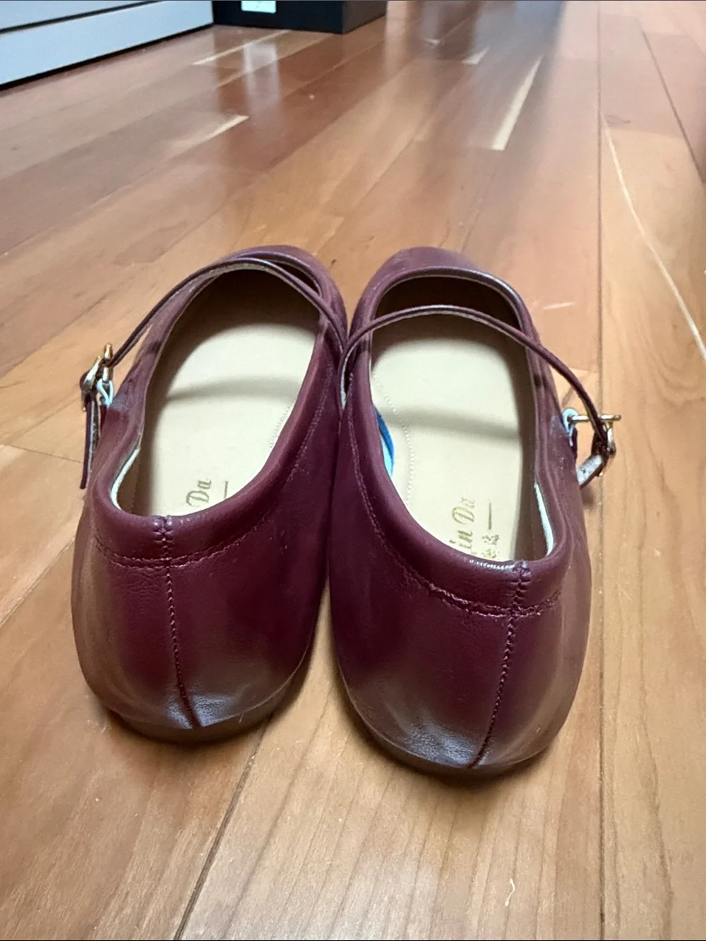 Classic Mary Jane Flats in Burgundy - Comfortable Everyday Loafers
